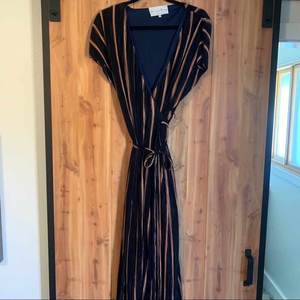Charles Henry ribbed silky dress